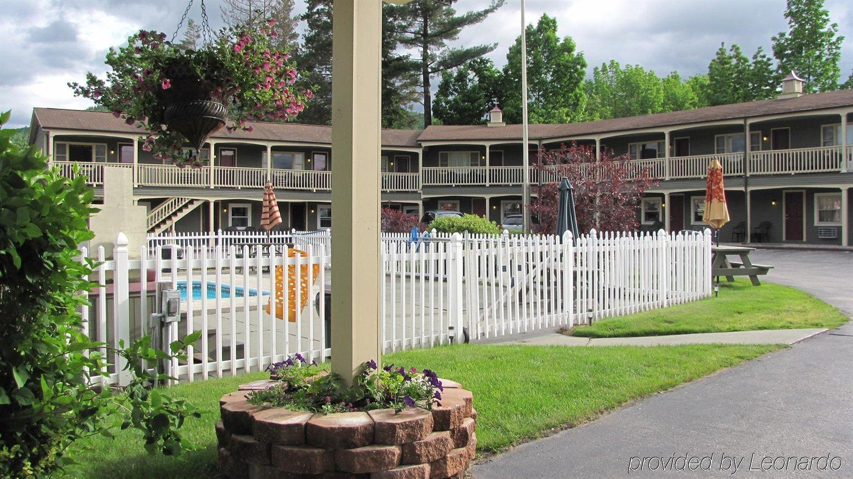 Mt. Madison Inn & Suites Gorham Εξωτερικό φωτογραφία