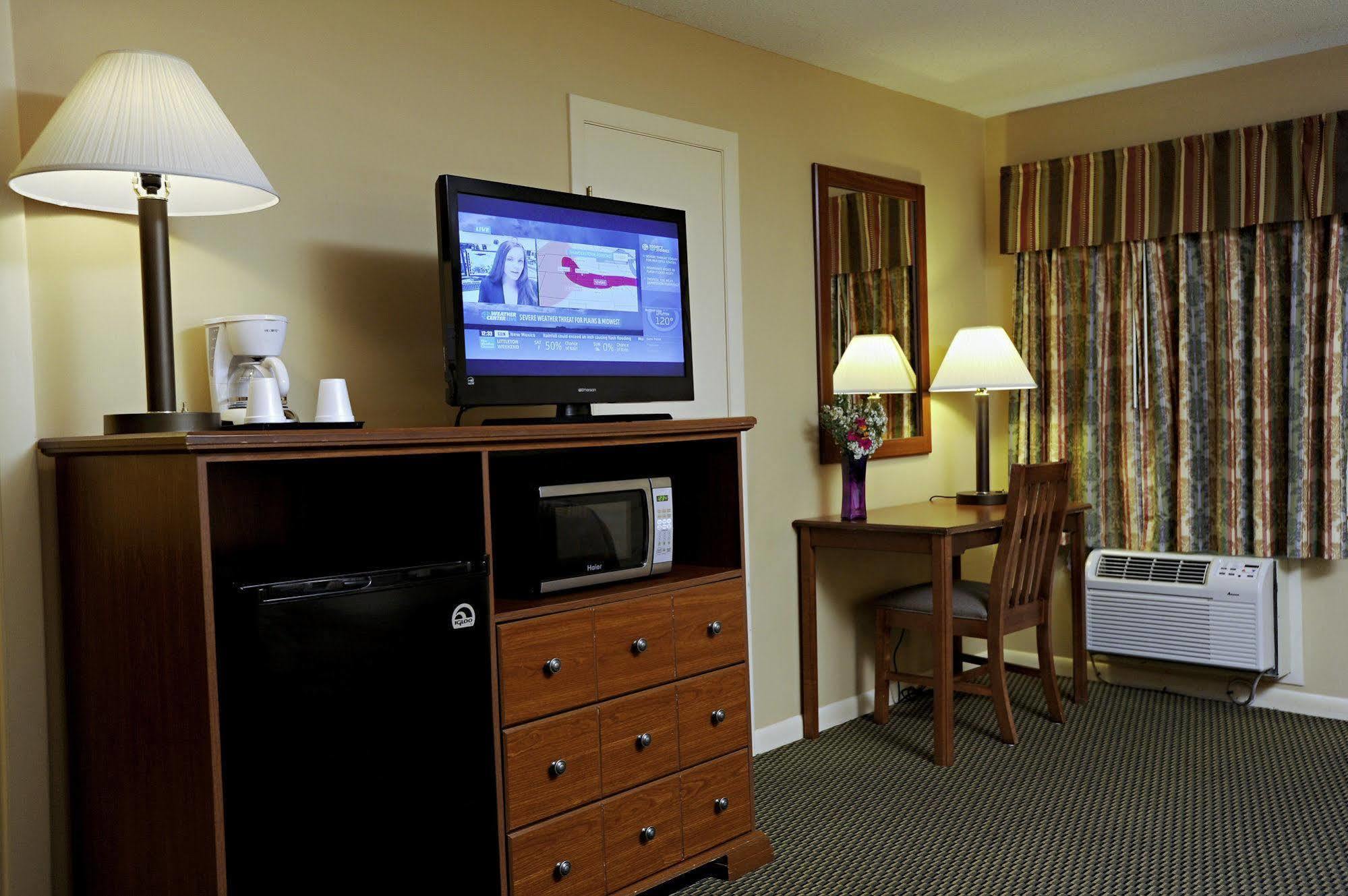 Mt. Madison Inn & Suites Gorham Εξωτερικό φωτογραφία