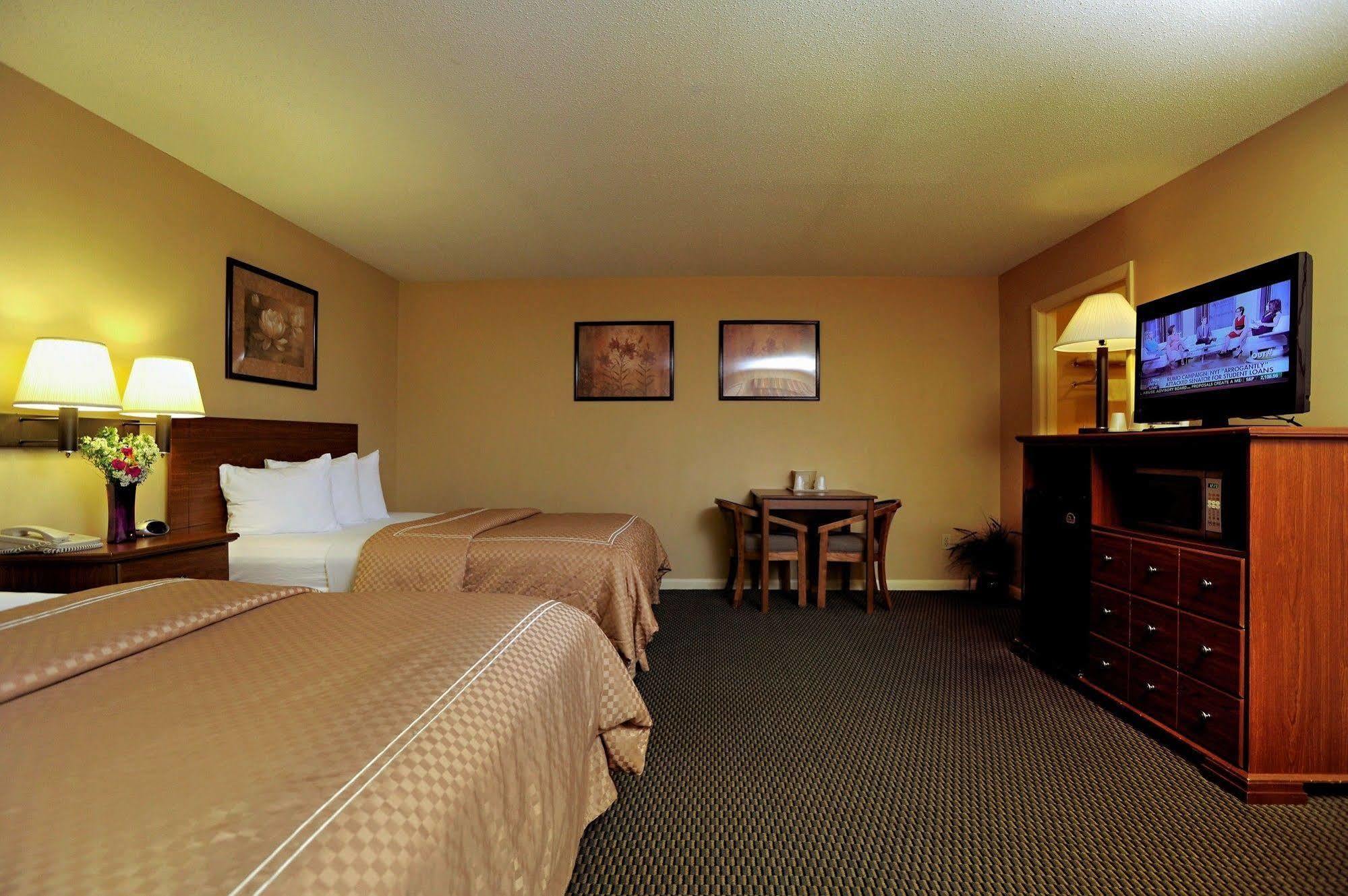 Mt. Madison Inn & Suites Gorham Εξωτερικό φωτογραφία