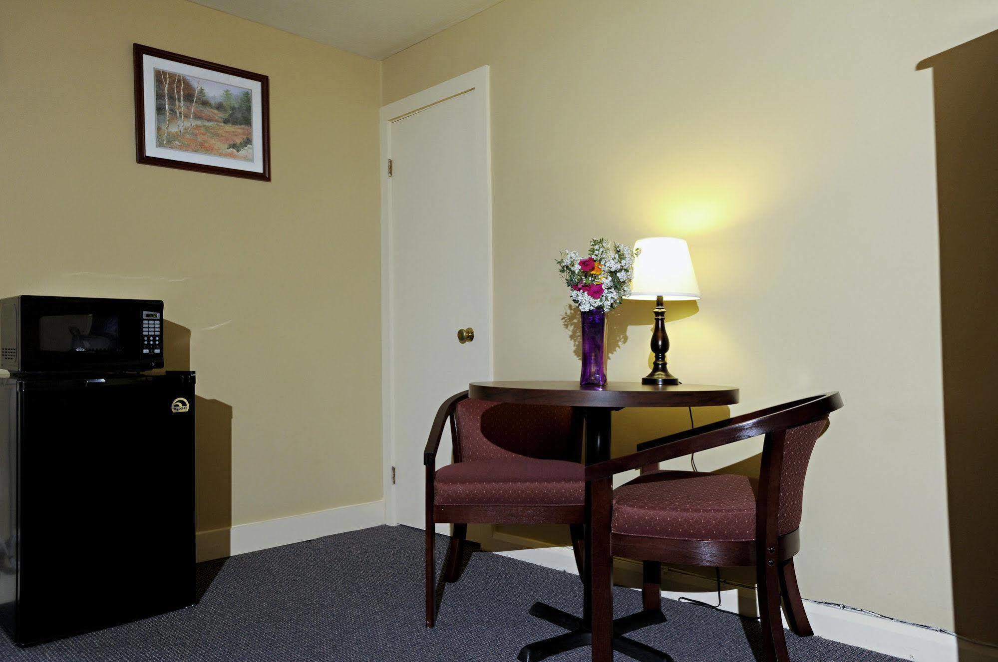 Mt. Madison Inn & Suites Gorham Εξωτερικό φωτογραφία