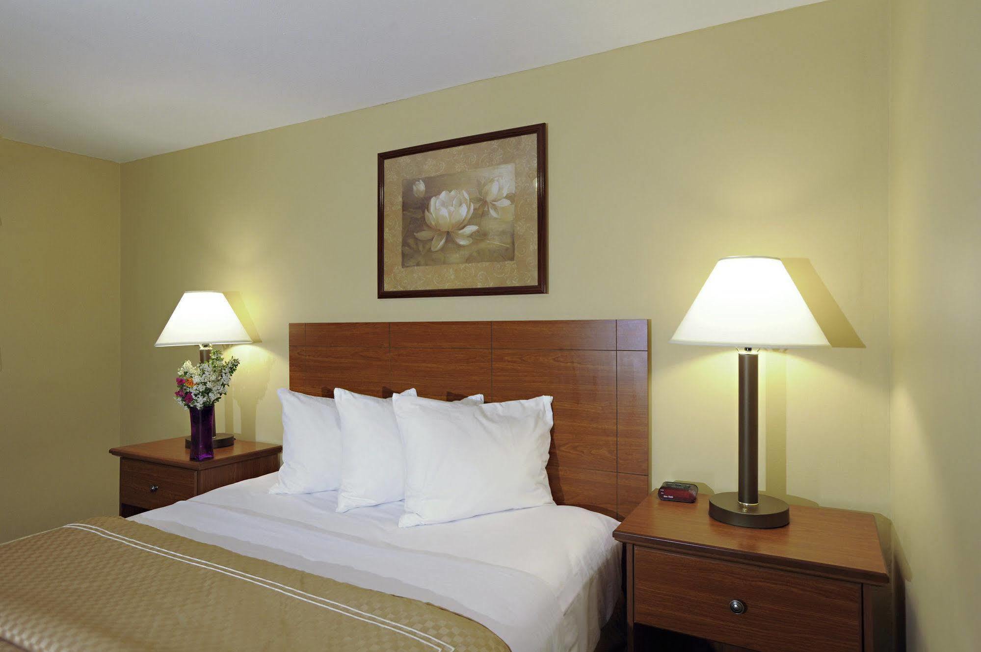 Mt. Madison Inn & Suites Gorham Εξωτερικό φωτογραφία